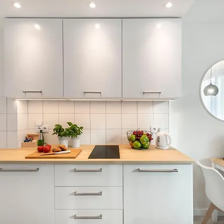 Shortstaypoland Bruna