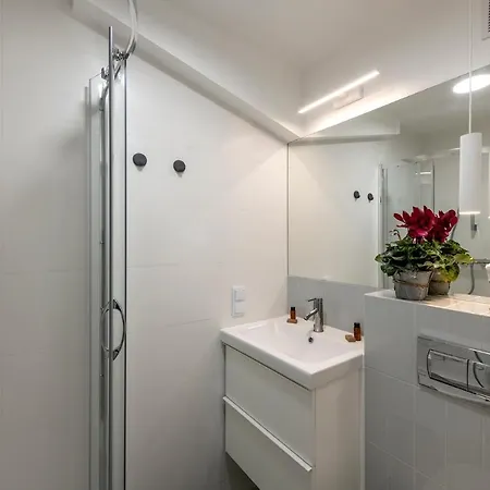 Apartment Shortstaypoland Bruna