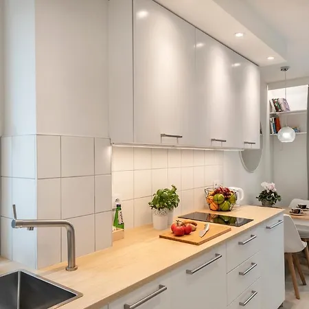 Shortstaypoland Bruna *